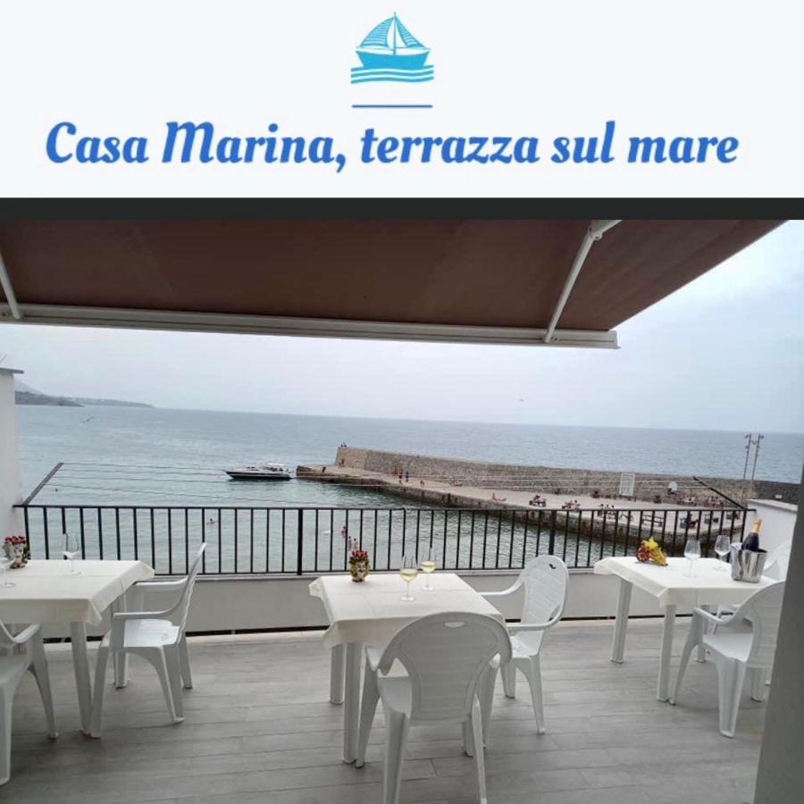 Casa Marina, La Terrazza Sul Mare Bed & Breakfast Cefalu Bagian luar foto