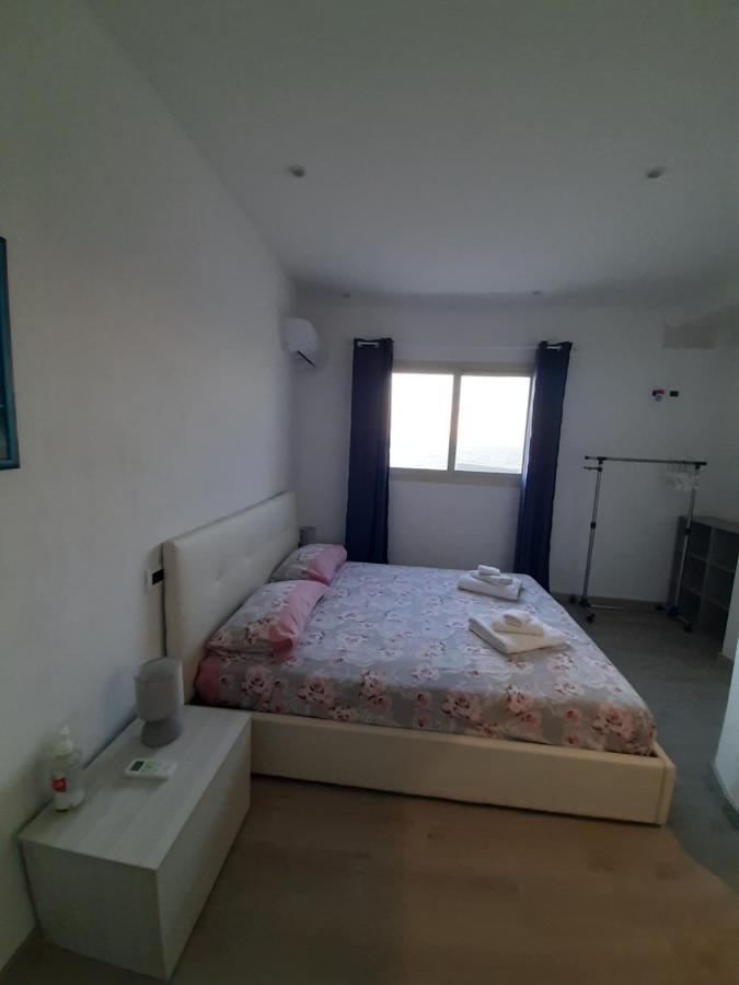 Casa Marina, La Terrazza Sul Mare Bed & Breakfast Cefalu Bagian luar foto