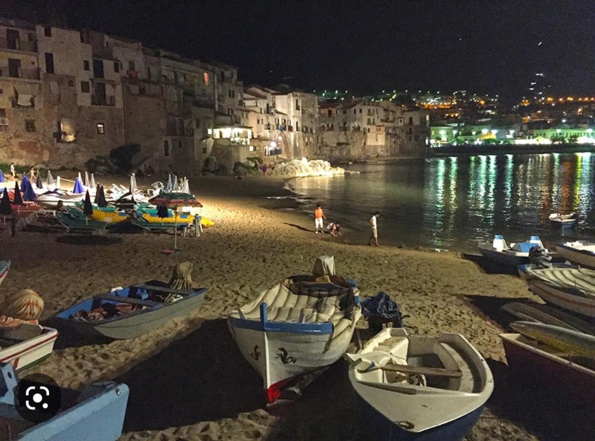 Casa Marina, La Terrazza Sul Mare Bed & Breakfast Cefalu Bagian luar foto
