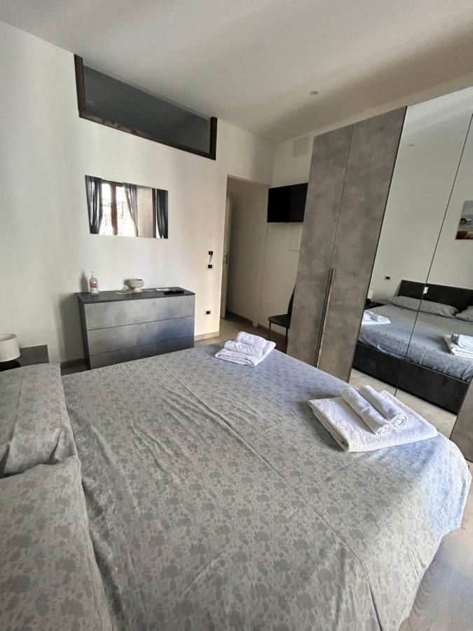 Casa Marina, La Terrazza Sul Mare Bed & Breakfast Cefalu Bagian luar foto